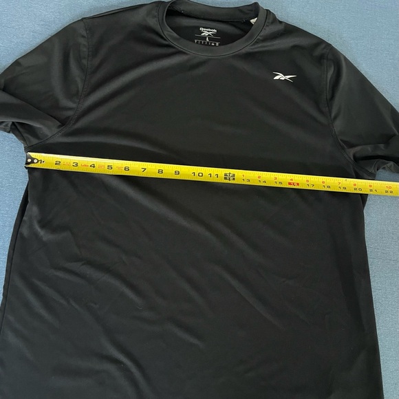 Reebok Men's Black Long Sleeve Shirt - Picture 8 of 9